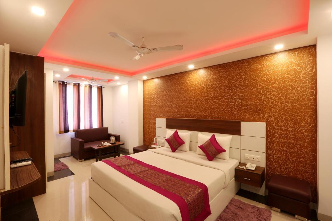 Hotel Square Stay New Delhi Ngoại thất bức ảnh