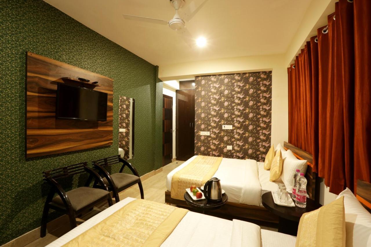 Hotel Square Stay New Delhi Ngoại thất bức ảnh