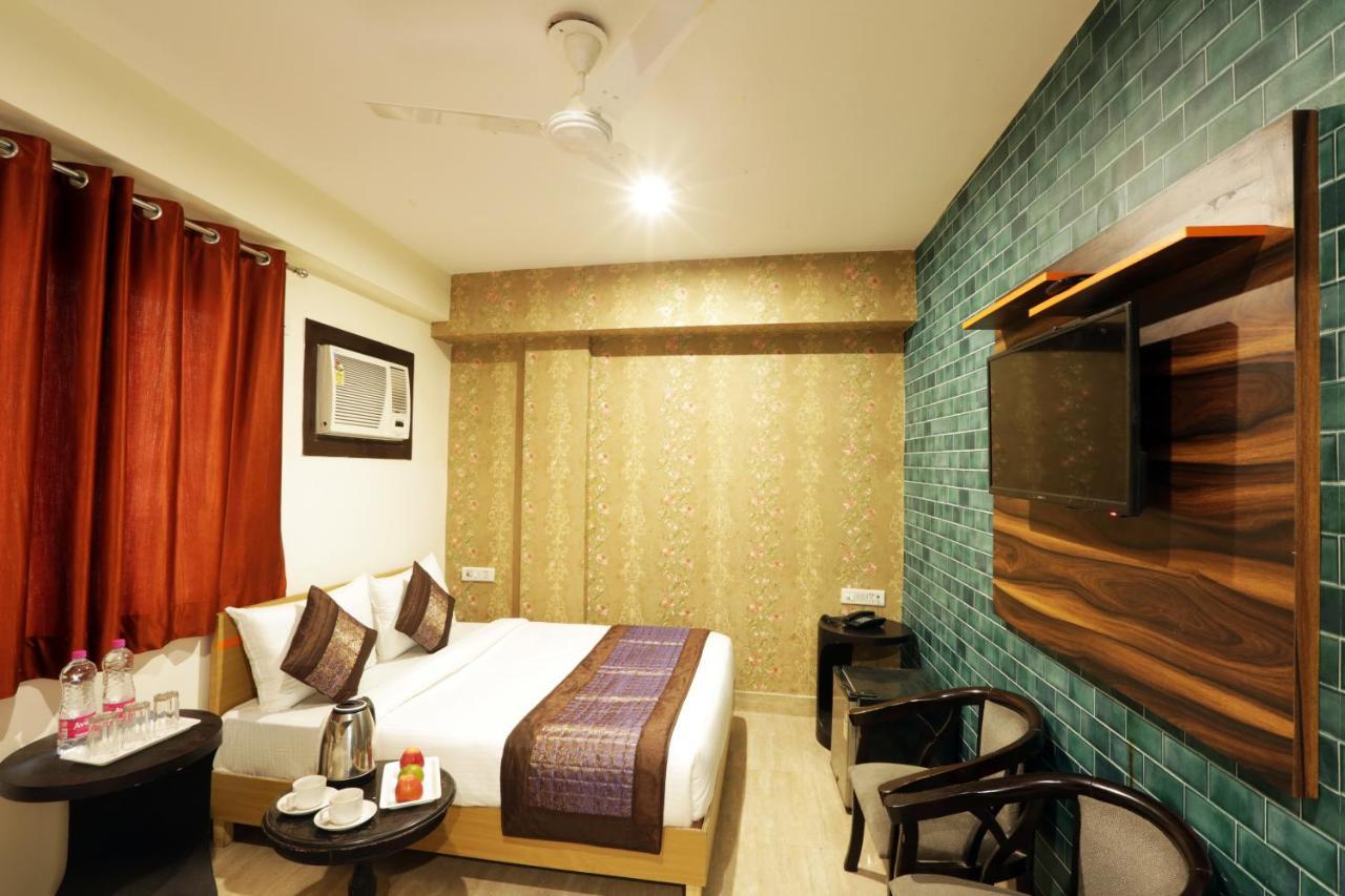 Hotel Square Stay New Delhi Ngoại thất bức ảnh